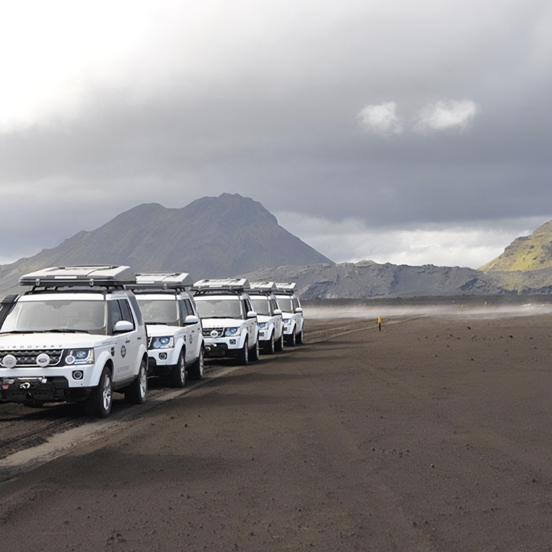 AUTOHOME_Tende-da-tetto_Immagine_EXPERIENCE_LAND-ROVER_EXPERIENCE_800x800pxls_3