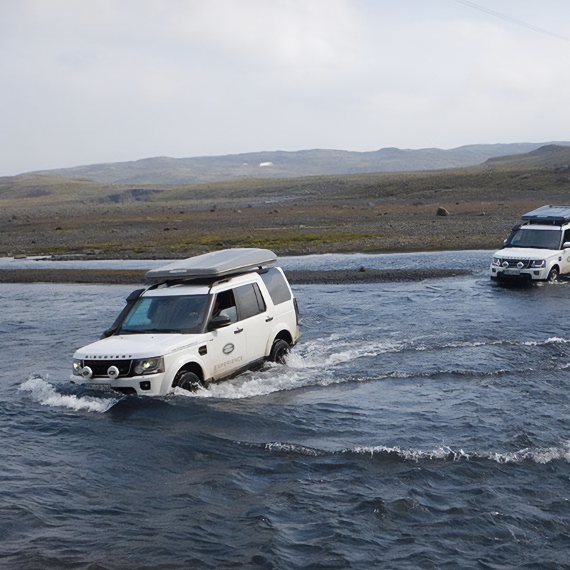 AUTOHOME_Tende-da-tetto_Immagine_EXPERIENCE_LAND-ROVER_EXPERIENCE_800x800pxls_4
